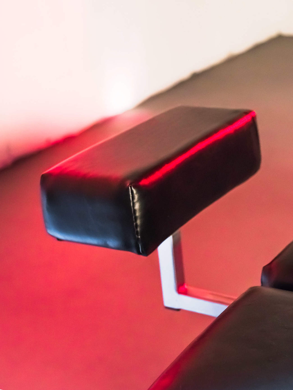 The JimSupport Adjustable Bench